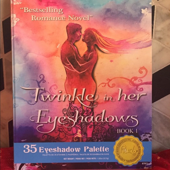 Makeup - Picture 3 of 3